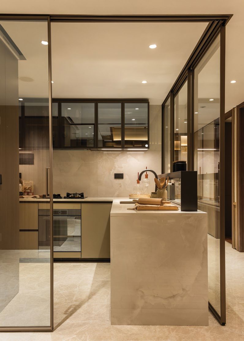 Kitchen (showflat)